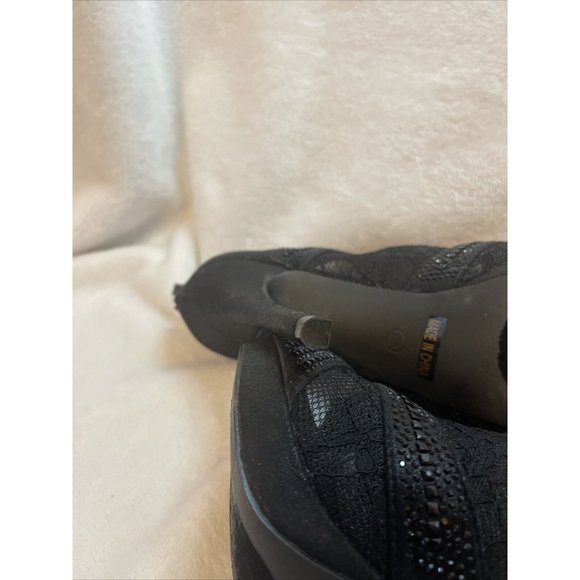 L Lorraine Black Lace Embellished Evening Wear Women’s Heels Sz 8.5 EUC - Picture 5 of 12